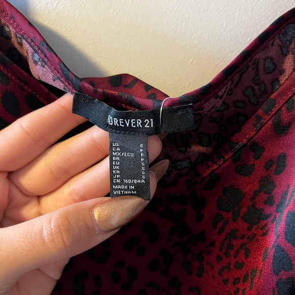 Top - Picture 6 of 6